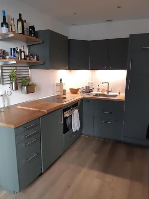 Paris: Appartement Batignolles 외부 사진